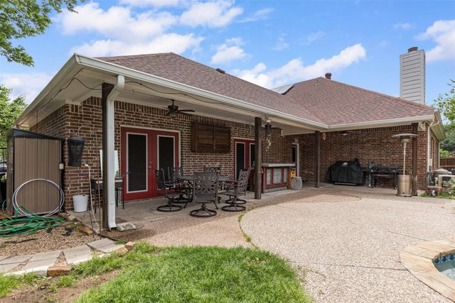 4404 Cluster Oak Court, Granbury, TX 76049