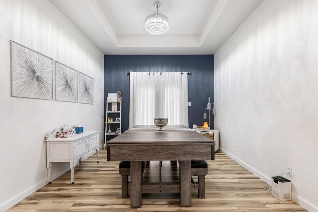 4404 Cluster Oak Court, Granbury, TX 76049