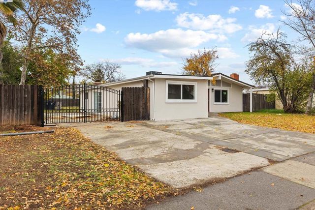 7941 7941 Andora Way, Sacramento, CA 95824