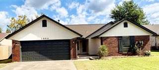 1800 Cimmaron Trail, Choctaw, OK 73020