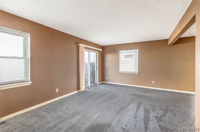 319 King Peterson Road, Buffalo, NY 14204