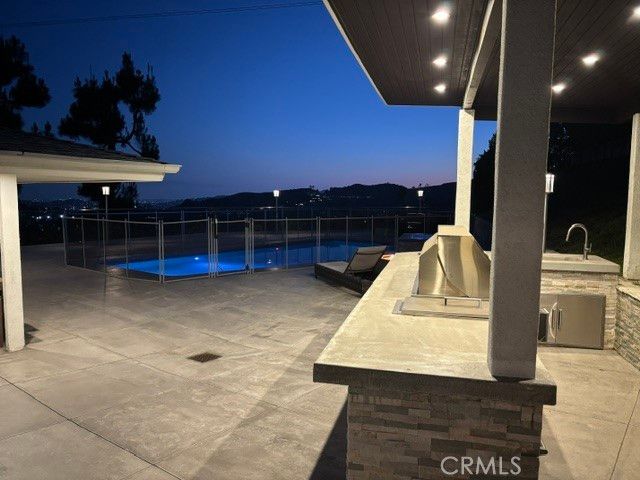 2461 Allanjay Place, Glendale, CA 91208