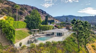 2461 Allanjay Place, Glendale, CA 91208