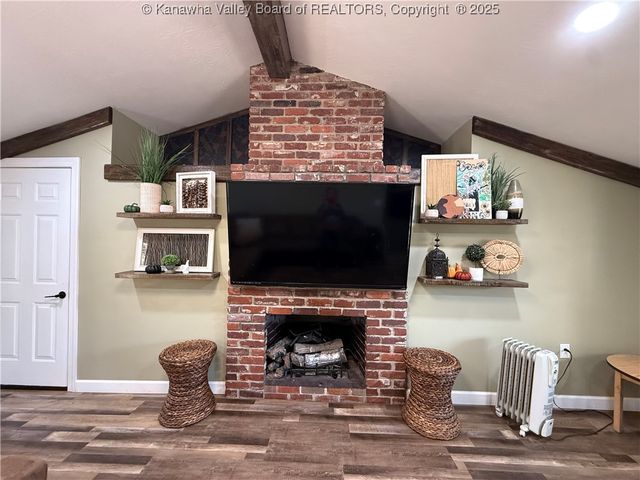 7904 Sissonville Drive, Sissonville, WV 25320