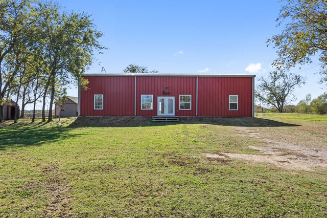 138 Slate Rock Road, Ennis, TX 75119