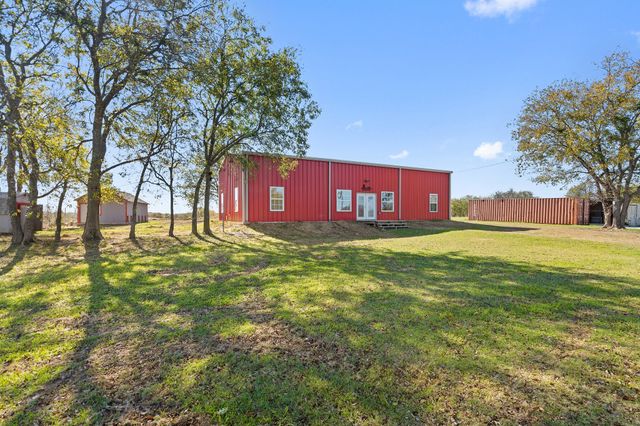 138 Slate Rock Road, Ennis, TX 75119