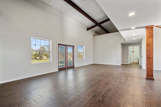 138 Slate Rock Road, Ennis, TX 75119