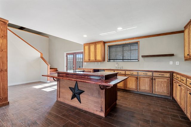 138 Slate Rock Road, Ennis, TX 75119
