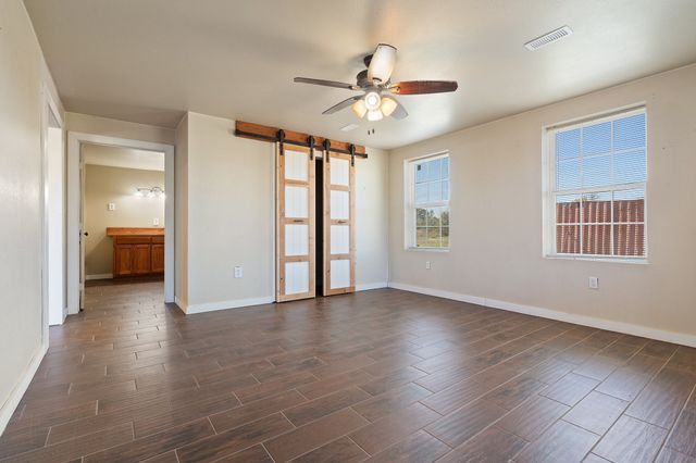 138 Slate Rock Road, Ennis, TX 75119