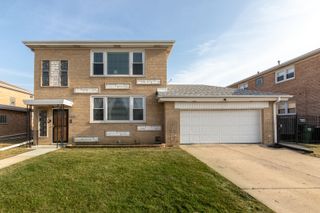 8735 N Wisner Street 2, Niles, IL 60714