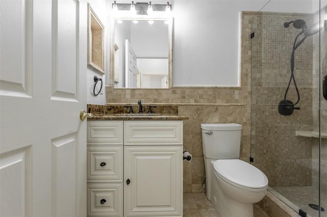 18120 PALM BREEZE DRIVE, Tampa, FL 33647