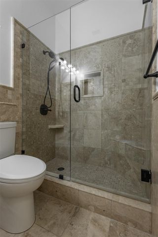 18120 PALM BREEZE DRIVE, Tampa, FL 33647