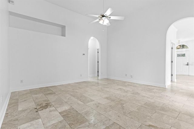 18120 PALM BREEZE DRIVE, Tampa, FL 33647