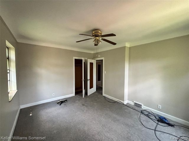 2943 Leslie Street, Detroit, MI 48238