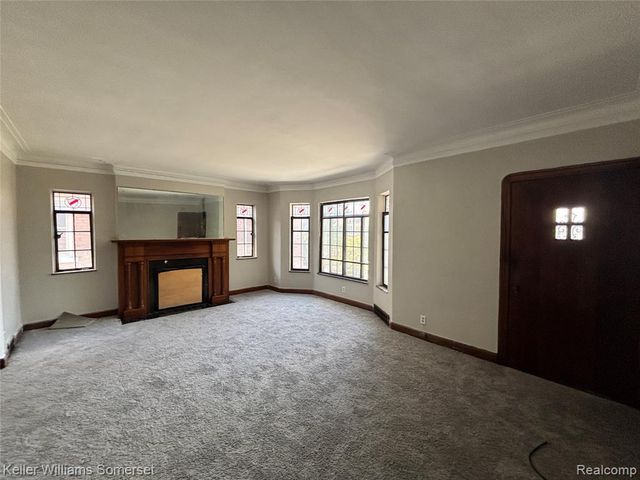 2943 Leslie Street, Detroit, MI 48238