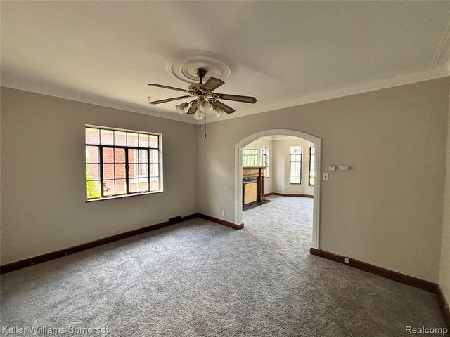 2943 Leslie Street, Detroit, MI 48238