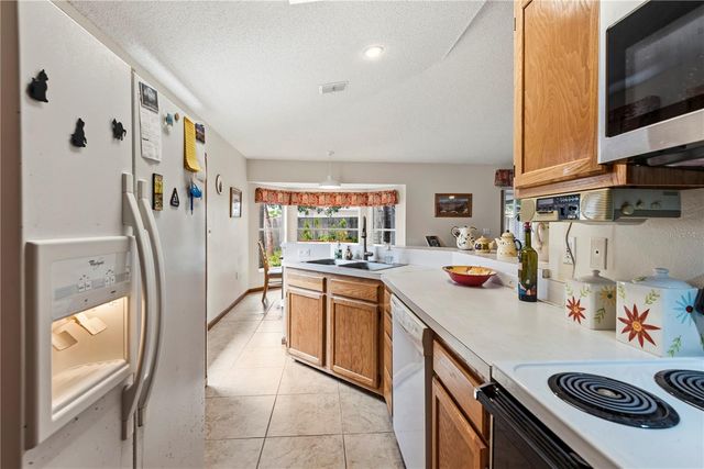 6937 42ND COURT E, Sarasota, FL 34243