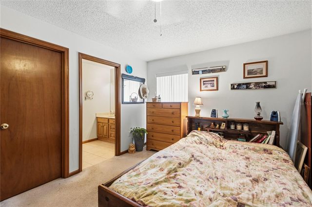 6937 42ND COURT E, Sarasota, FL 34243