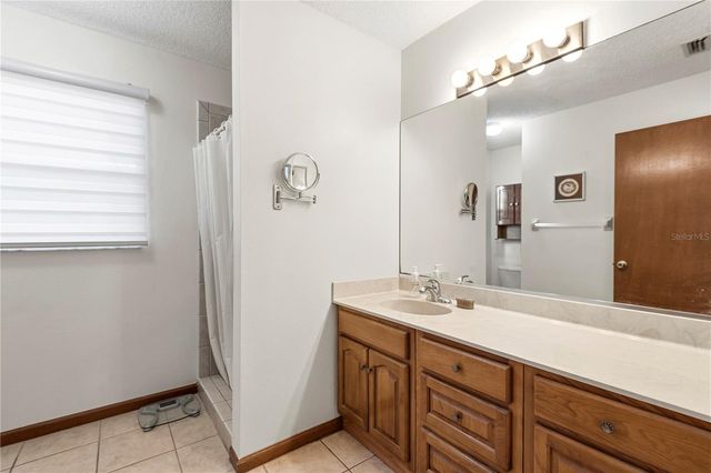 6937 42ND COURT E, Sarasota, FL 34243