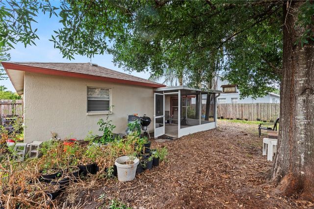 6937 42ND COURT E, Sarasota, FL 34243