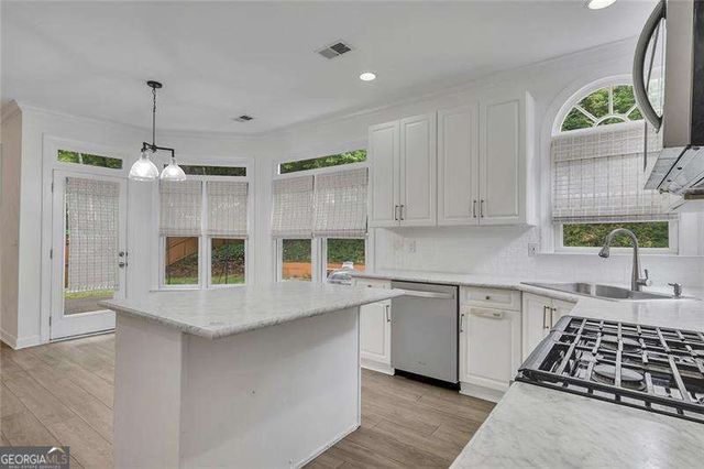 5009 Kendall Station NW, Acworth, GA 30102