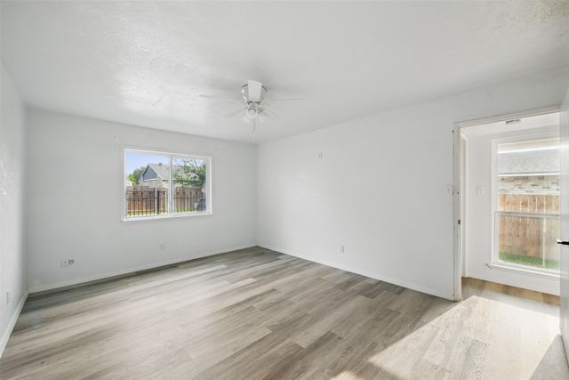 6037 Mcafee Drive, The Colony, TX 75056