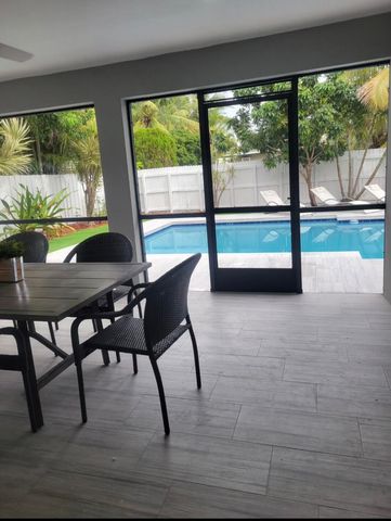404 SE 6th Avenue, Deerfield Beach, FL 33441