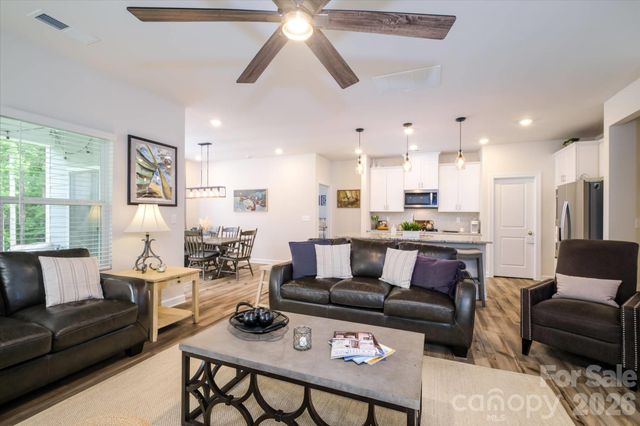 4518 Duplin Drive, Charlotte, NC 28214
