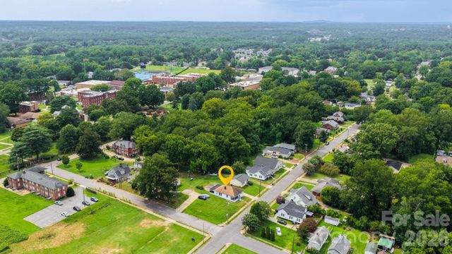 805 W Horah Street, Salisbury, NC 28144
