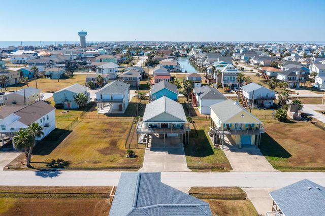 4130 Grayson Drive, Galveston, TX 77554