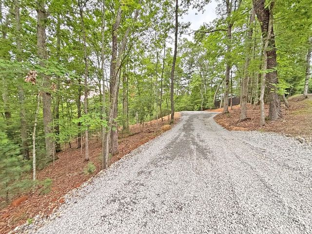 200 Oak Crest Drive, Morganton, GA 30560