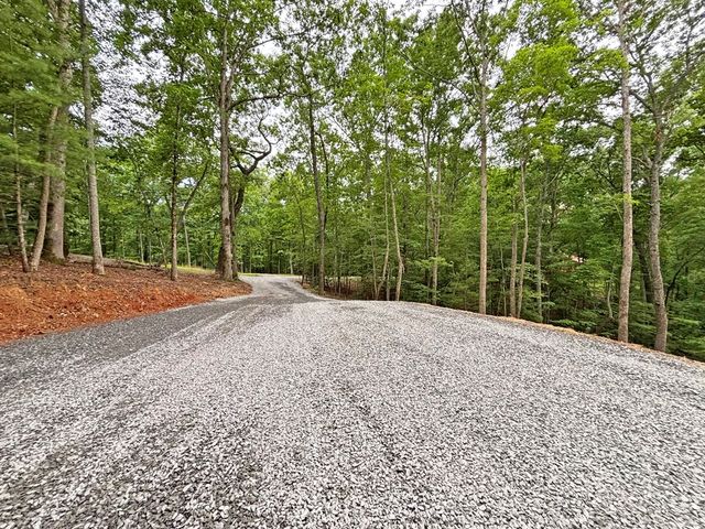 200 Oak Crest Drive, Morganton, GA 30560