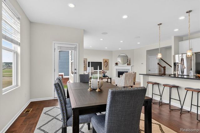 897 Harrison Street, Canton, MI 48188