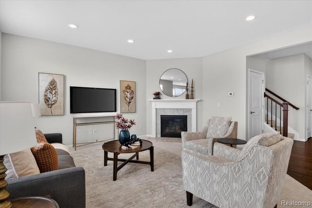 897 Harrison Street, Canton, MI 48188