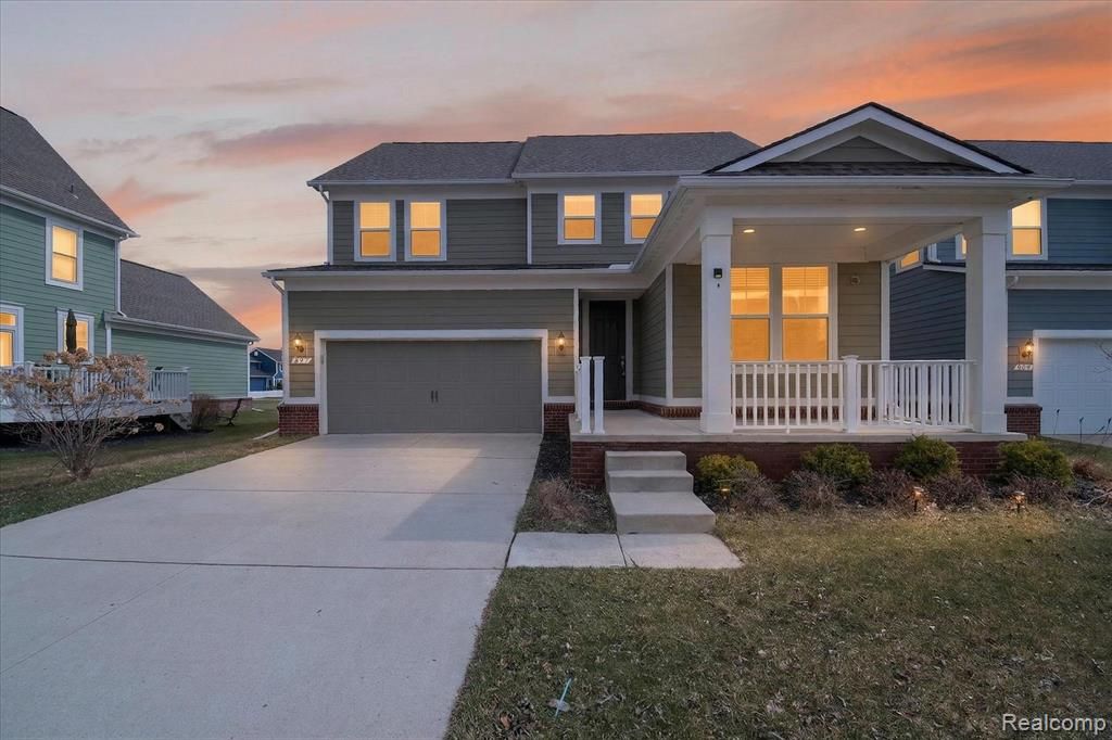 897 Harrison Street, Canton, MI 48188