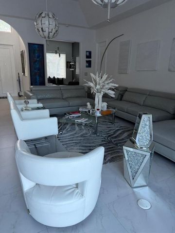 830 Bailey Street, Boca Raton, FL 33487