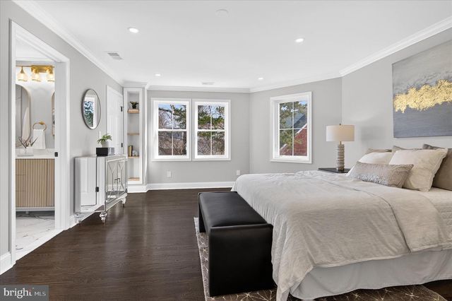 1607 N GLEBE RD, Arlington, VA 22207