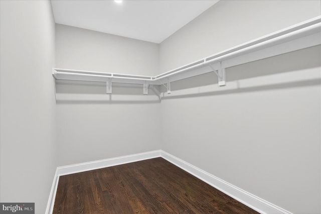 1607 N GLEBE RD, Arlington, VA 22207