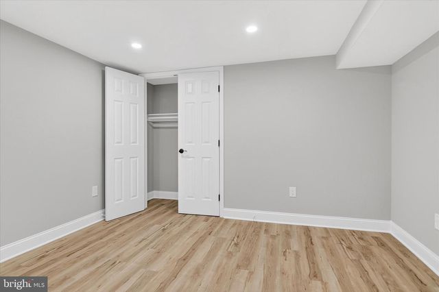 1607 N GLEBE RD, Arlington, VA 22207