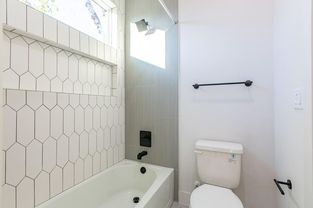 2008 Canterbury ST A, Austin, TX 78702