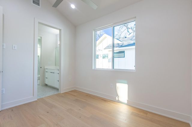 2008 Canterbury ST A, Austin, TX 78702