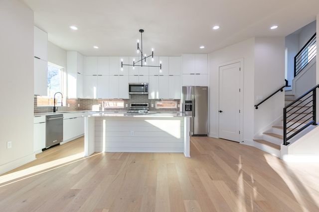 2008 Canterbury ST A, Austin, TX 78702