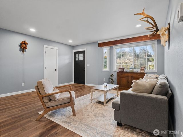 20110 Rainy Lane SW, Rochester, WA 98579