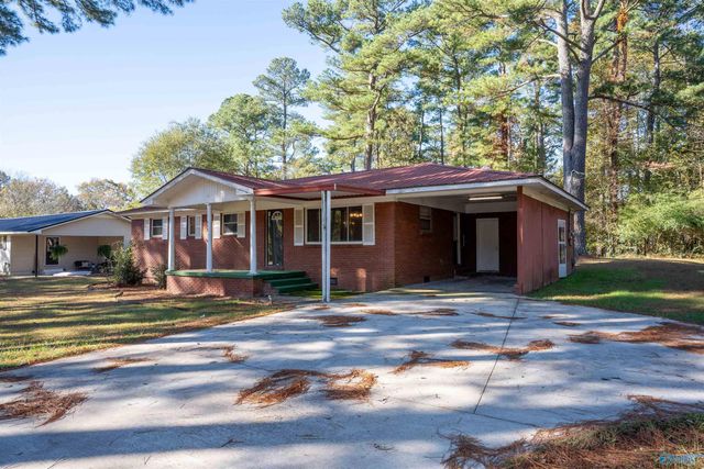 458 Justice Street, Crossville, AL 35962