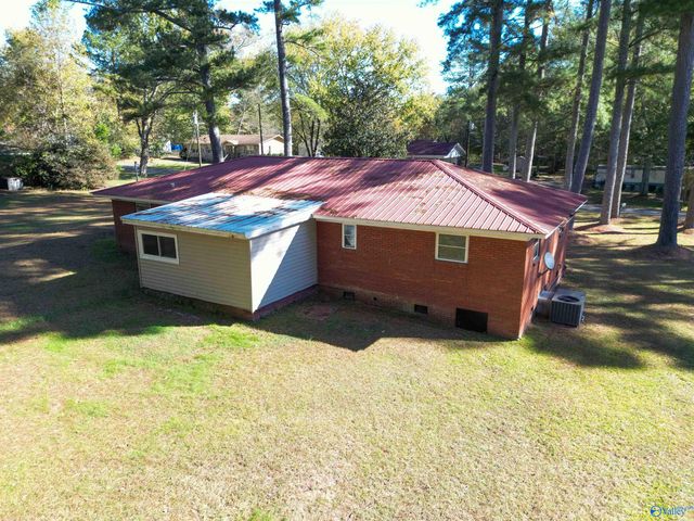 458 Justice Street, Crossville, AL 35962