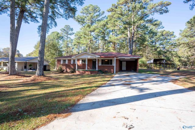 458 Justice Street, Crossville, AL 35962