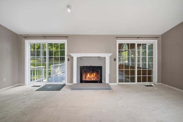 101 Currier Drive, Manchester, NH 03104