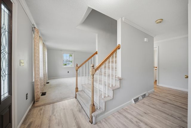 101 Currier Drive, Manchester, NH 03104