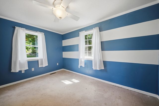 101 Currier Drive, Manchester, NH 03104