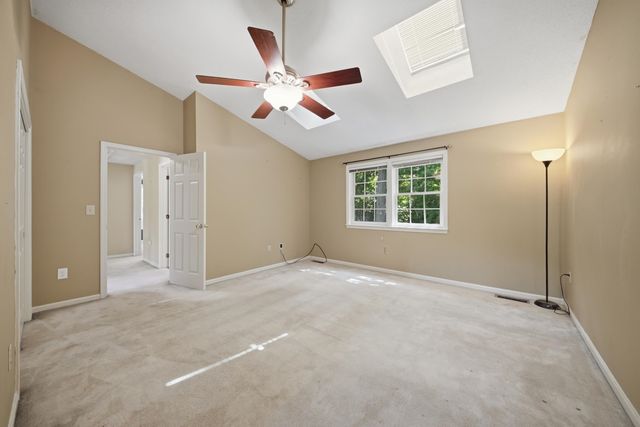 101 Currier Drive, Manchester, NH 03104